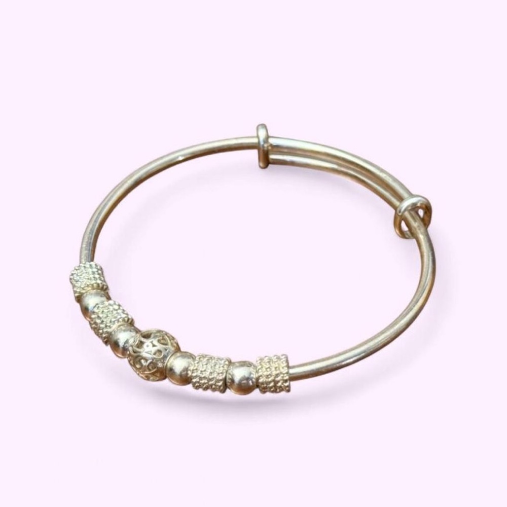 Silver Tone Expandable Bangle – Heart Filigree Charm - Picture 2 of 4